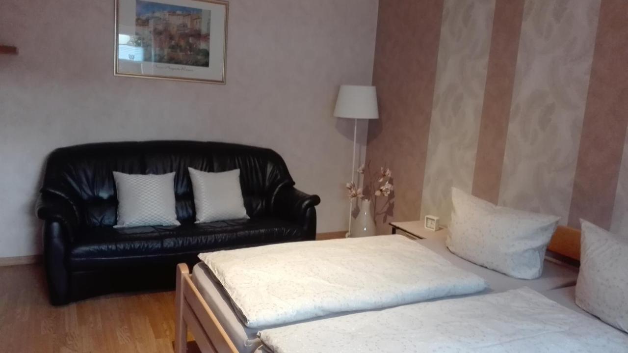 Ferienwohnung Schmitz Anschau Экстерьер фото