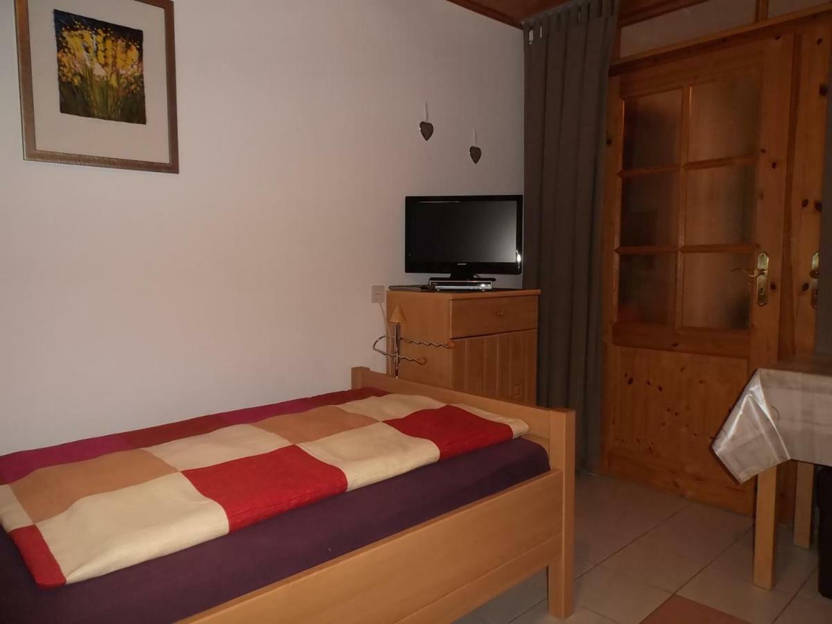 Ferienwohnung Schmitz Anschau Экстерьер фото